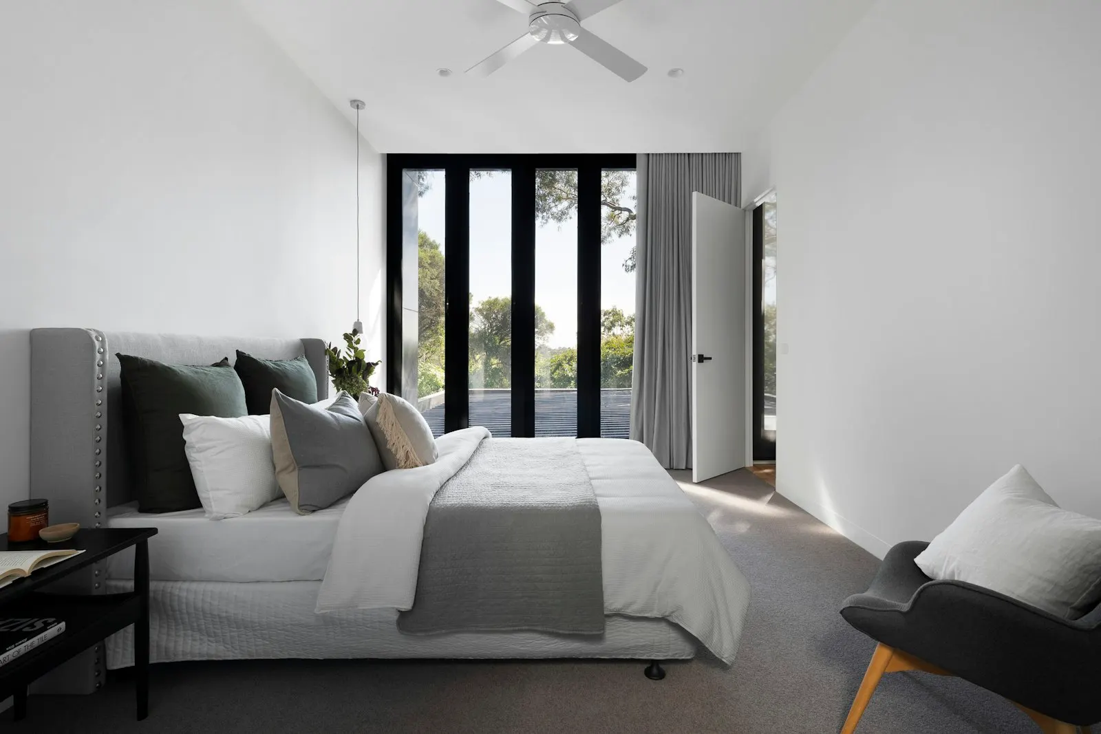 Sessiz Odalar — Residence